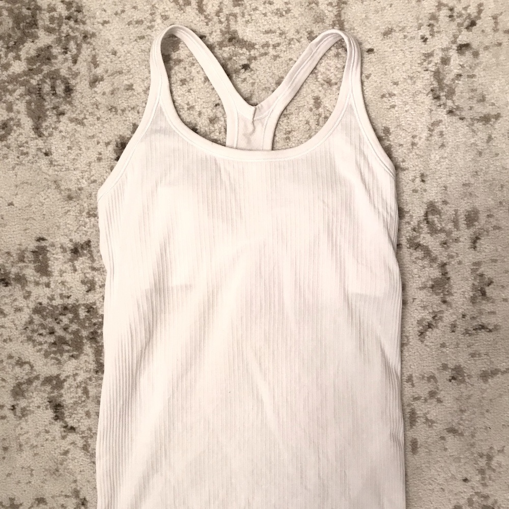 Lululemon Ebb to Street Tank II